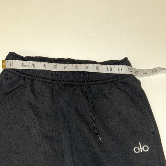 ALO Sweatshirt Accolade Crew Neck and Accolade Straight Leg Sweatpant Black XXS - Picture 5 of 10